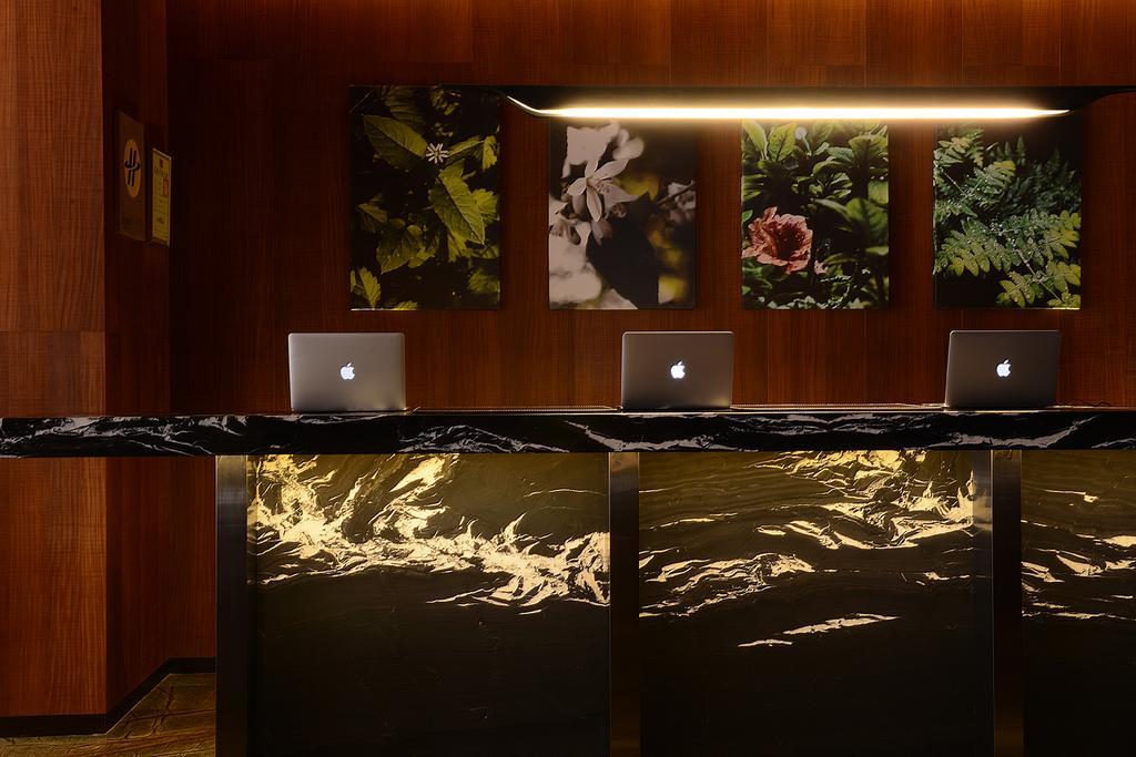 Inhouse Hotel Taichung Exterior photo