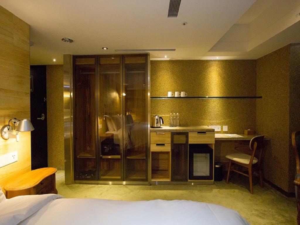 Inhouse Hotel Taichung Exterior photo