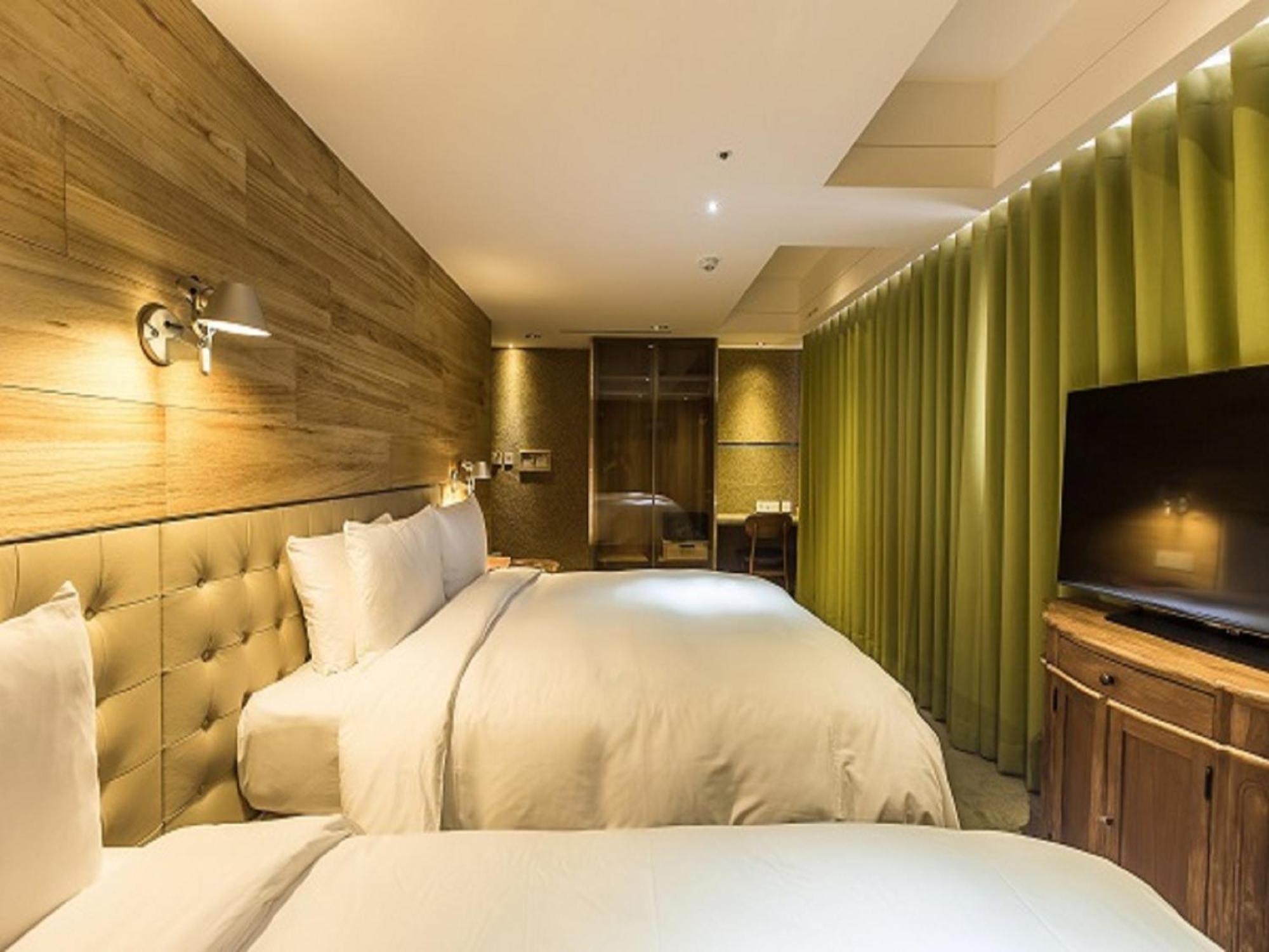 Inhouse Hotel Taichung Exterior photo