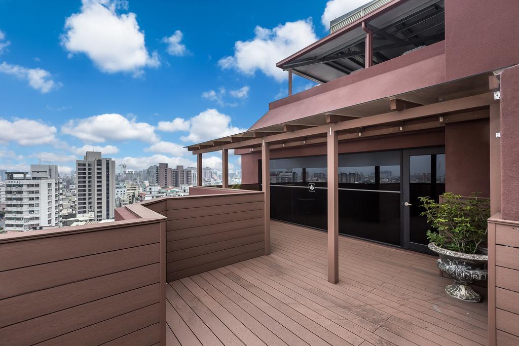 Inhouse Hotel Taichung Exterior photo